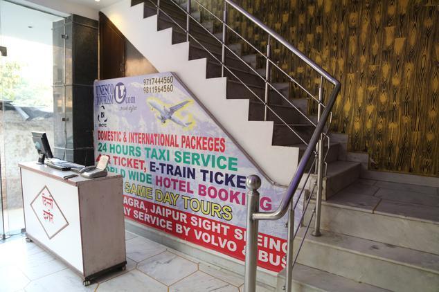 Hotel Delhi Empire Dx Paharganj Exteriör bild